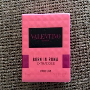 Valentino Donna Born in Roma Extradose Parfum - Deluxe Sample/Travel size
